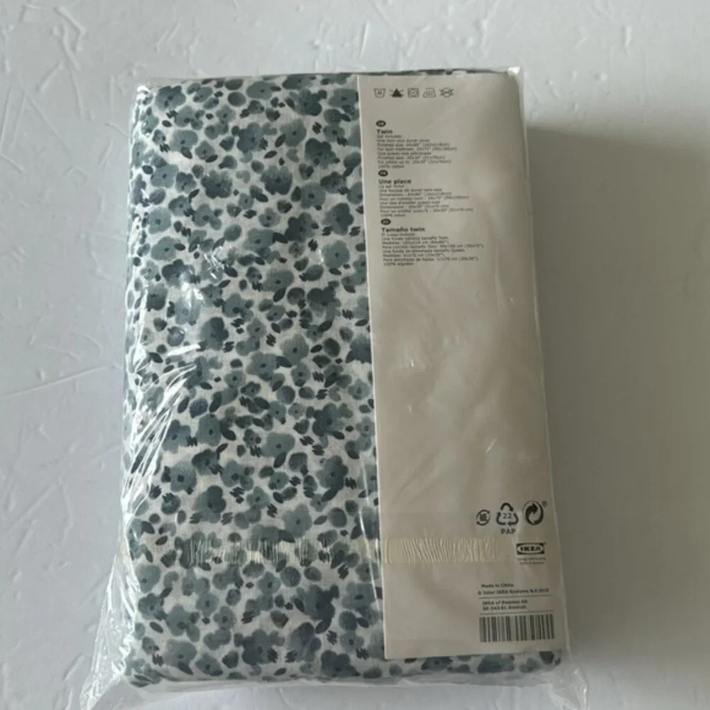 IKEA Vattenmynta Twin Duvet Cover and 1 pillow case set Blue Floral new